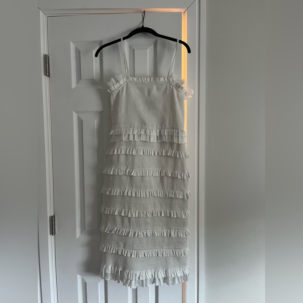 Vince Camuto Ivory Ruffled Midi Dress - Picture 2 of 4